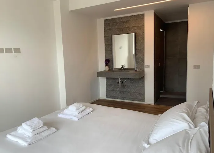 Corte Santa Libera 3*