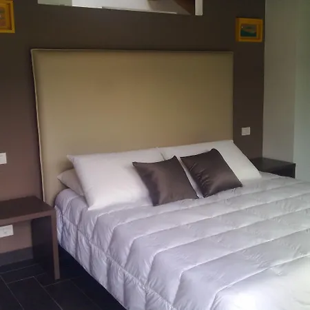 Corte Santa Libera 3*