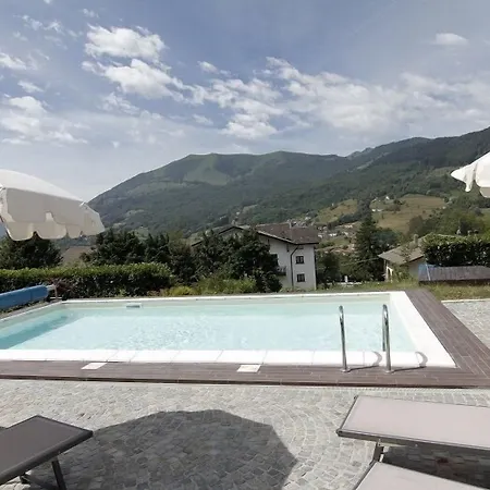 Corte Santa Libera 3*