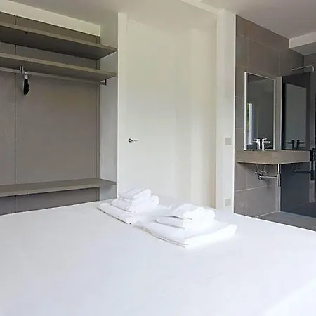 Corte Santa Libera 3* San Fedele Intelvi