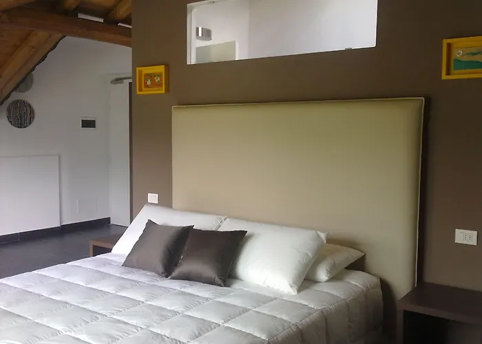 Corte Santa Libera 3* San Fedele Intelvi