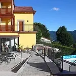 Corte Santa Libera 3*