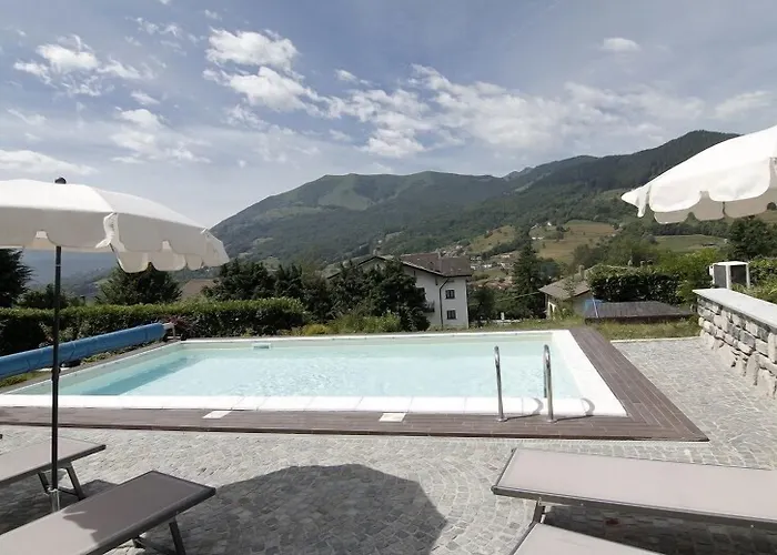 Corte Santa Libera 3*